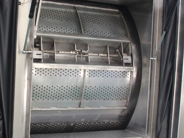 設備采用了觸摸屏電腦控制器，控制系統(tǒng)功能強勁，靈活專業(yè)，自檢功能完善